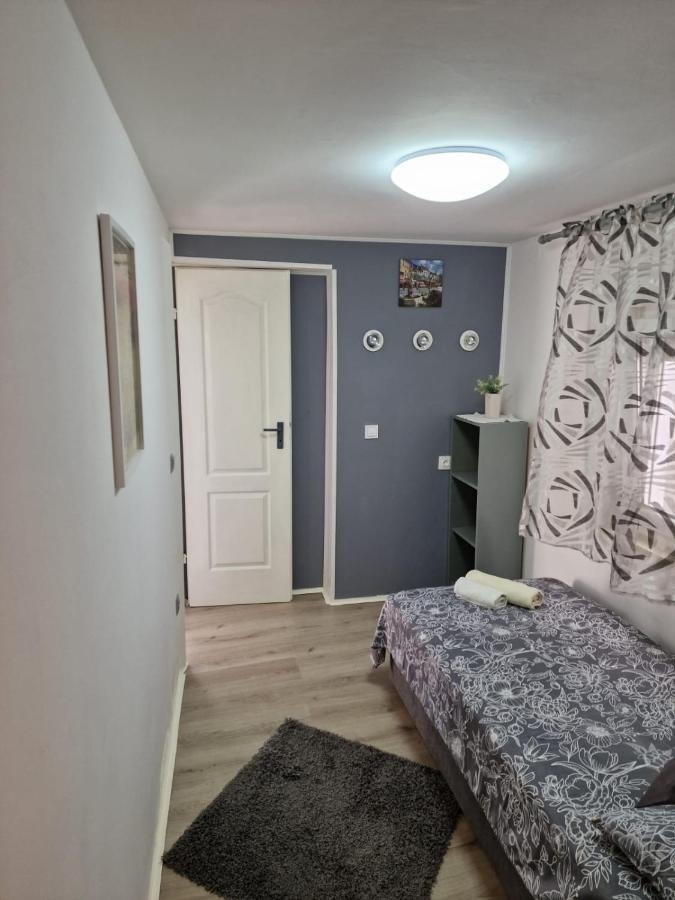 Apartment Ana Lozica With Terrace Dubrovnik Exterior photo