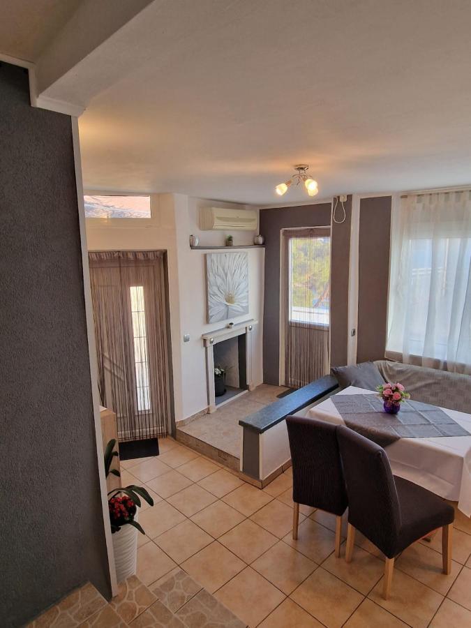 Apartment Ana Lozica With Terrace Dubrovnik Exterior photo